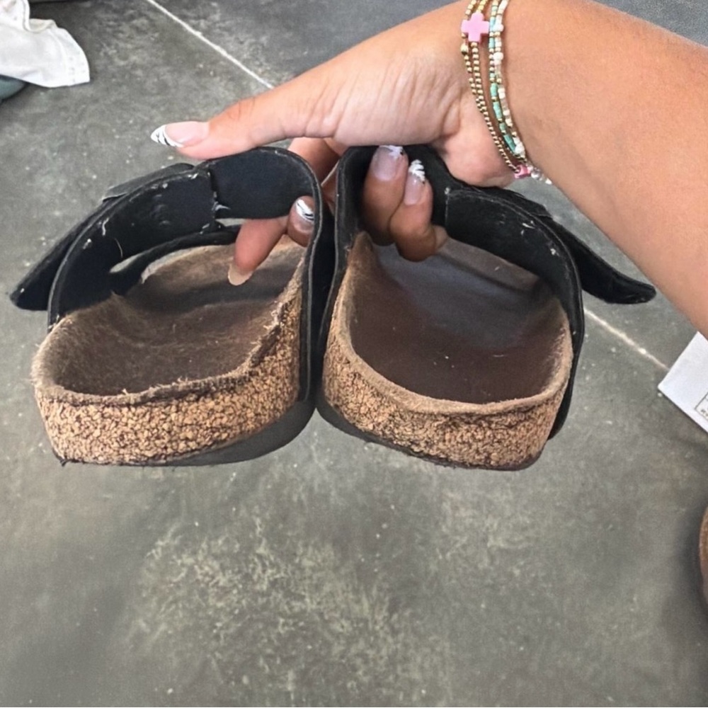 dirty used Birkenstocks size 7